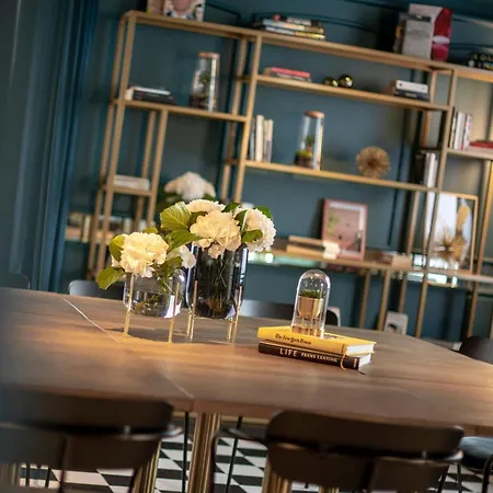 Renaissance Brussels 4*